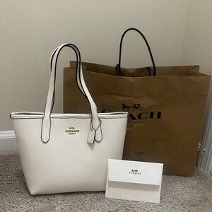 Coach Cream Leather Tote Bag
